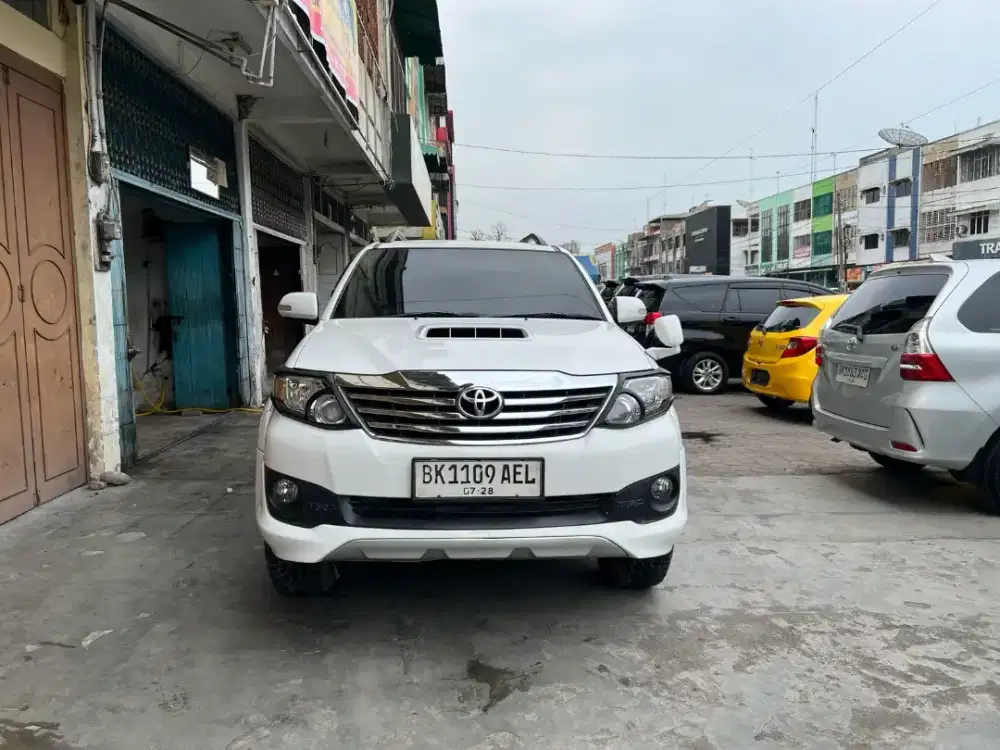 Toyota Fortuner VNT TRD matic 2013