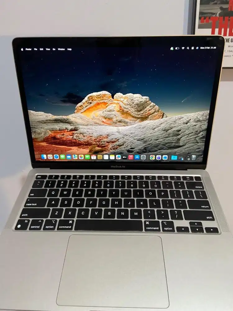 MacBook Air M1 8/256 2020
