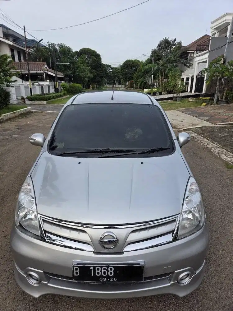 NISSAN GRAND LIVINA 1.5XV AT SIAP BUAT LEBARAN