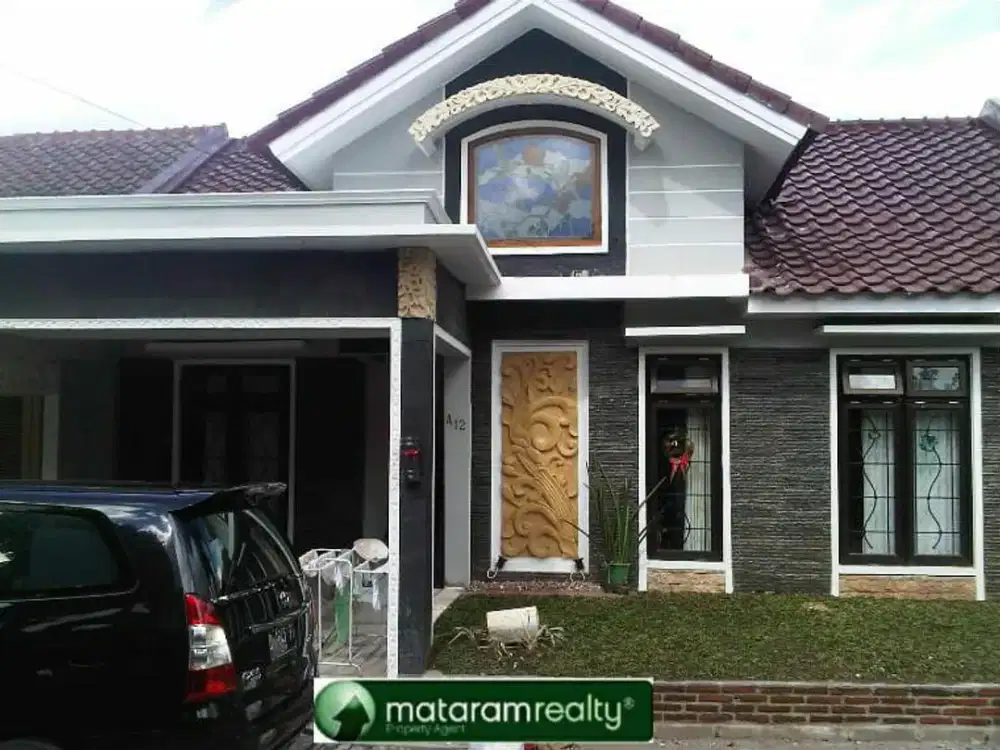 RUMAH DI PERUM EKSKLUSIF DEKAT UGM UII (066254 -jd2512)