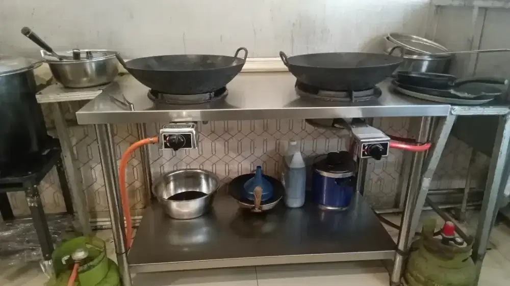 Kompor  mata seribu 2 tungku beserta meja stanliss