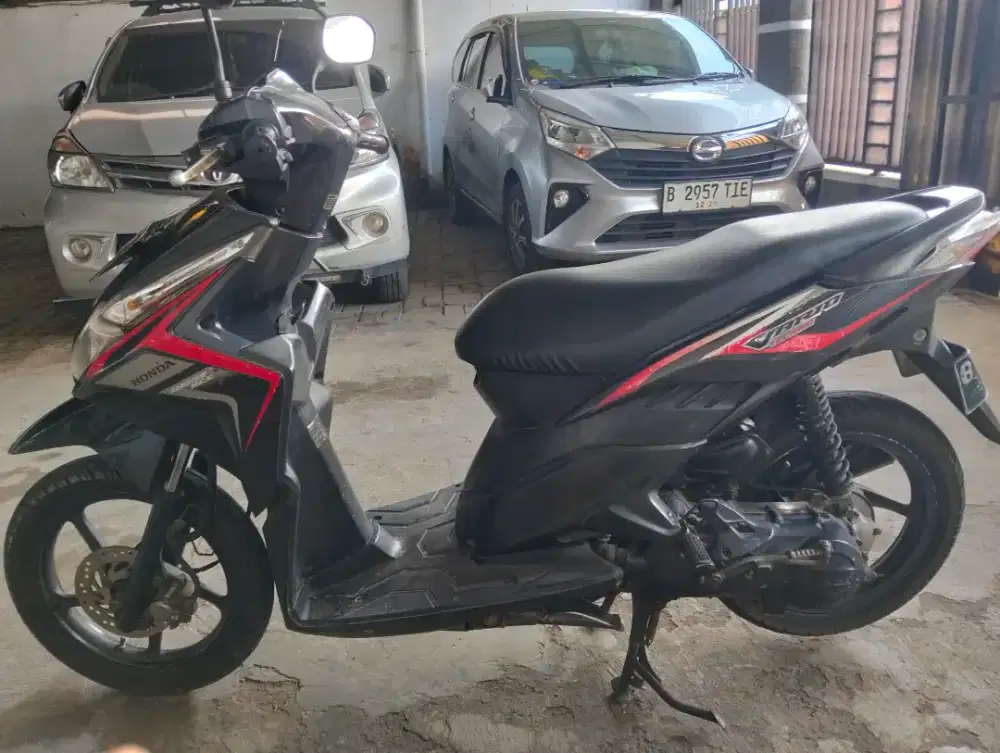 Vario 2011 pajak hidup