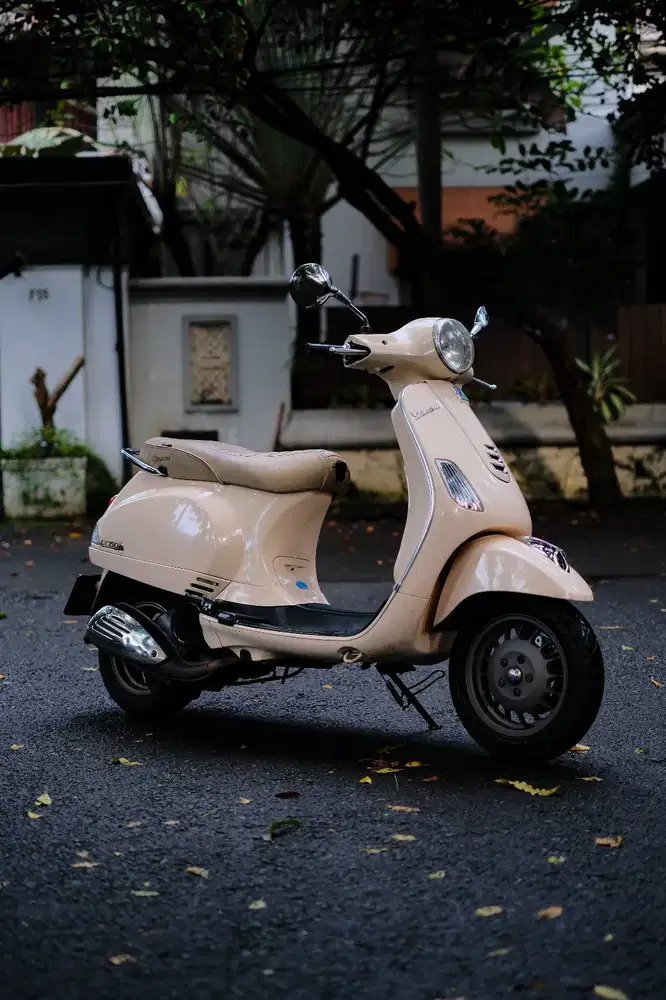 PIAGGIO VESPA LX 150 2V INJEKSI 2012 TERMURAH BANGET BERGARANSI