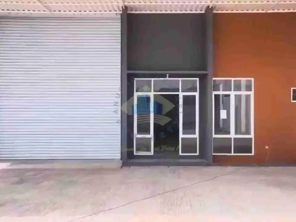 Jual Gudang di Jalan Raya Panggilingan
Cakung - Jakarta Timur