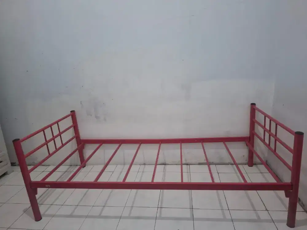 Ranjang Susun Besi Orbitrend Single