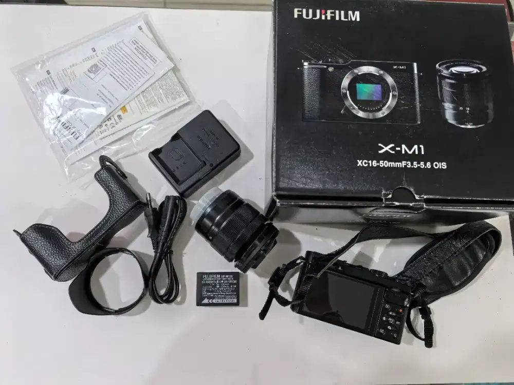 FujiFilm X-M1 camera digital