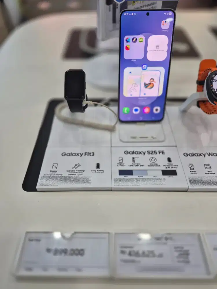 Samsung S25 Fe 8/256 Free galaxy Fit3