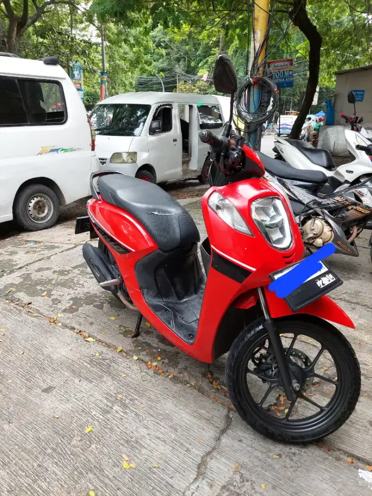 Honda Genio Red 2019
