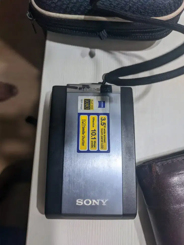 CAMERA DIGITAL SONY T300