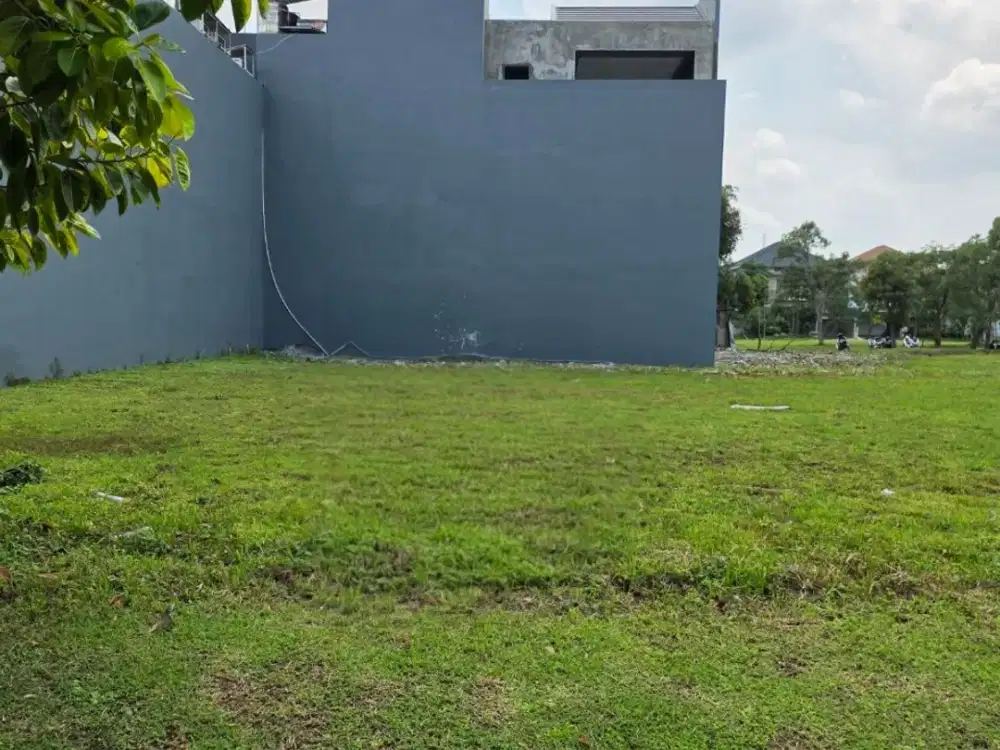 Kavling Lisbon, Pakuwon Indah STRATEGIS