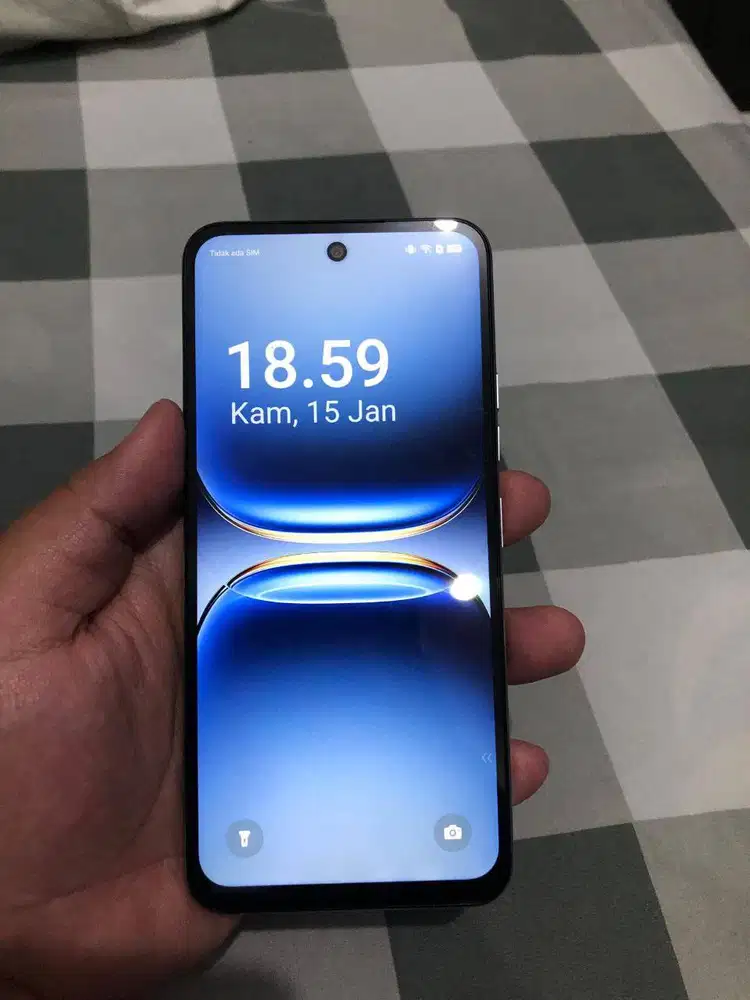 Tecno Spark 40 (White)