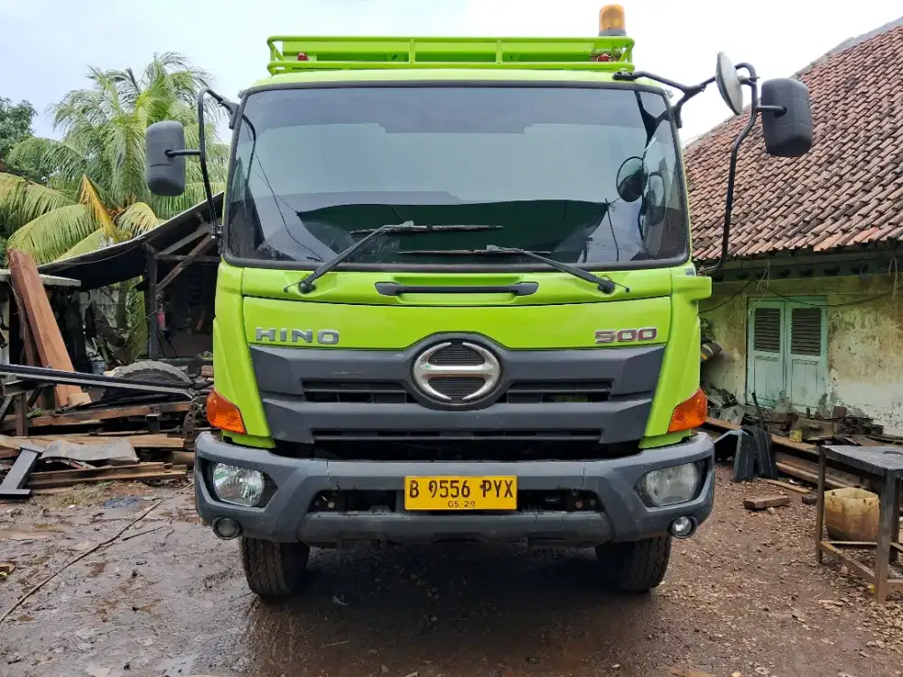 Hino fm260jd tahun 2019 dump truck tronton