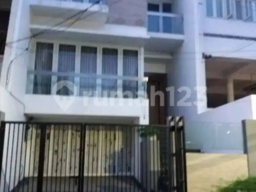 Dijual Rumah Minimalis di Pluit Murni Full Marmer 3 Lantai