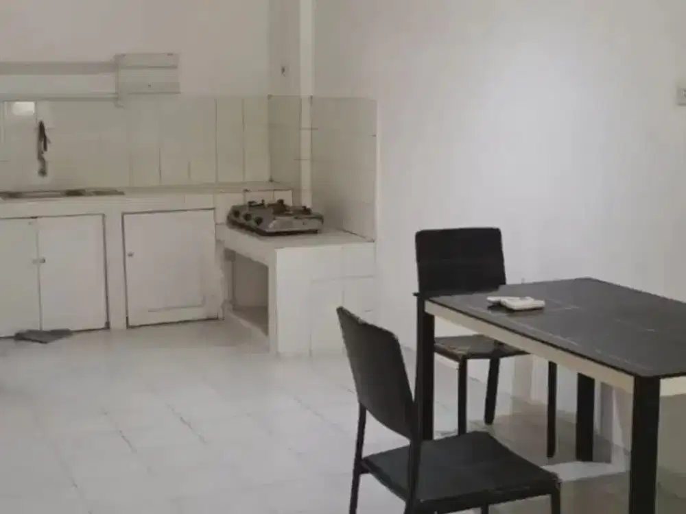 disewakan rumah minimalis taman palem lestari