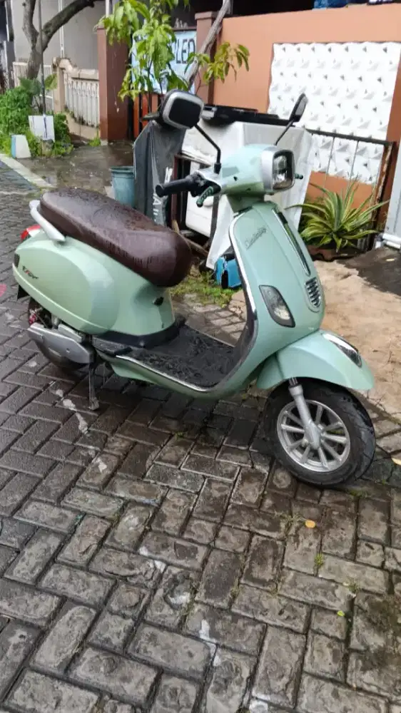 Motor listrik uwinfly