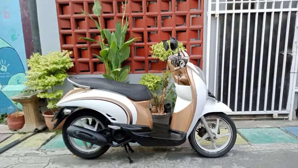 scoopy 2010 karbu mesin bagus mulus terawat