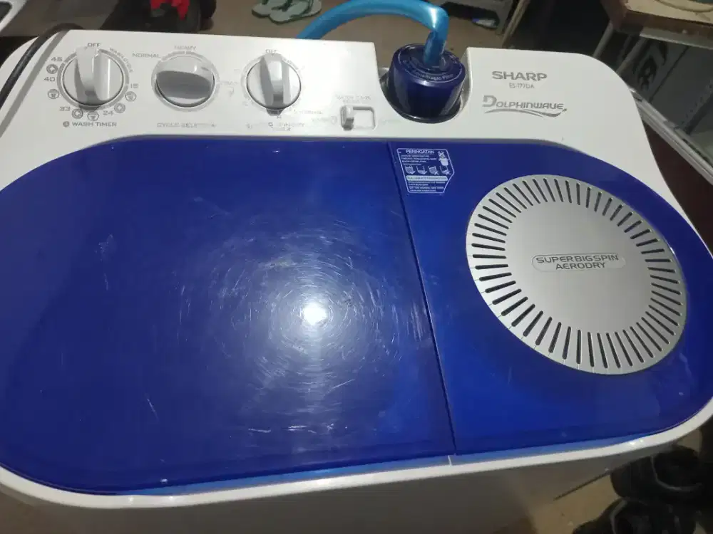 SHARP MESIN CUCI 2 TABUNG ES-T77DA-BK / ES T77DA BK 7KG