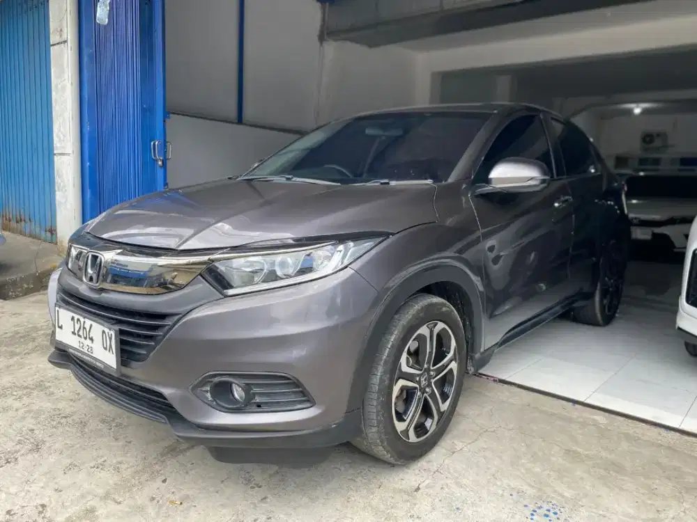 Honda HRV E 1.5 CVT 2018 abu abu matic bisa Kredit