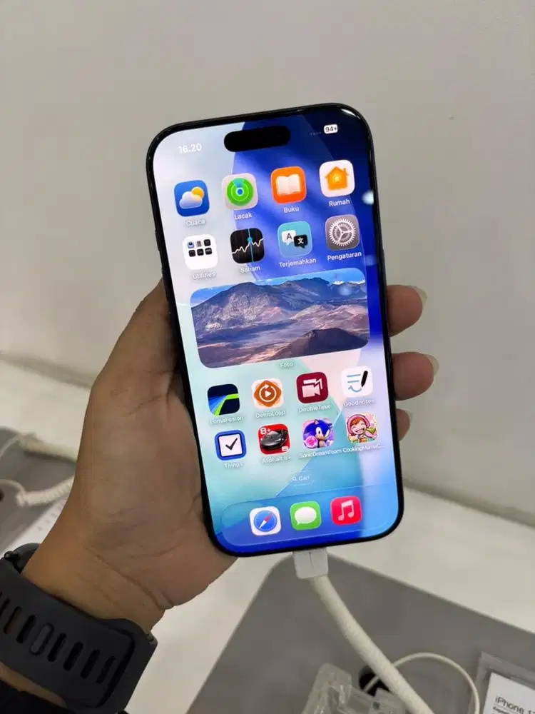 IPHONE 17 PRO 256 FREE PROTEKSI KERUSAKAN 24bln by blibli