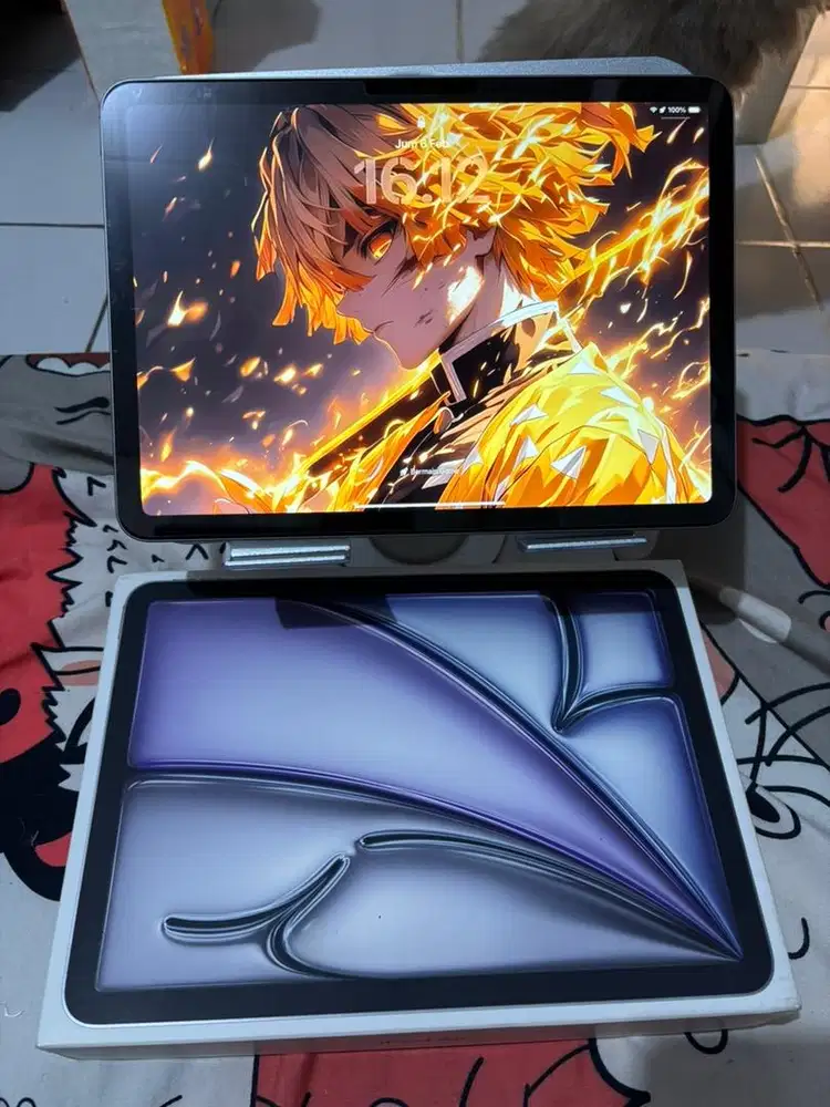 IPAD AIR M3 128gb garansi panjang like new