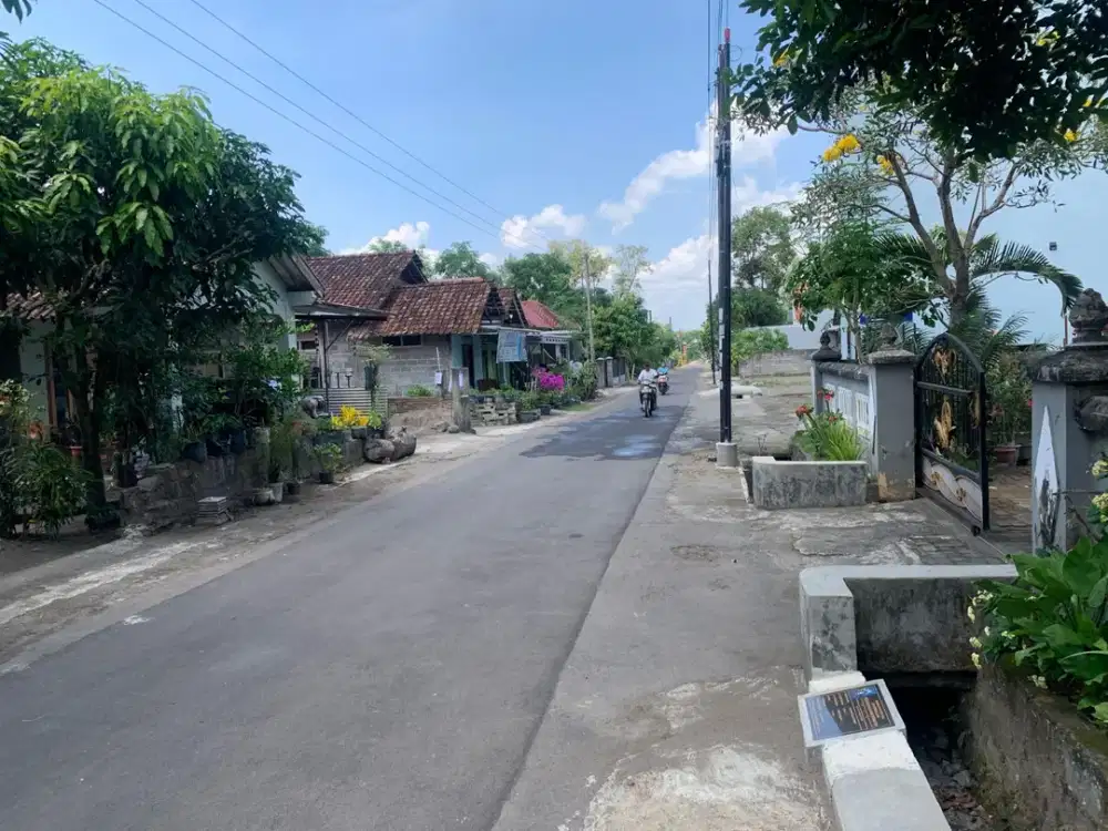 Utara RS Bhayangkara Tanah Pekarangan Sleman - Cicilan 0 %