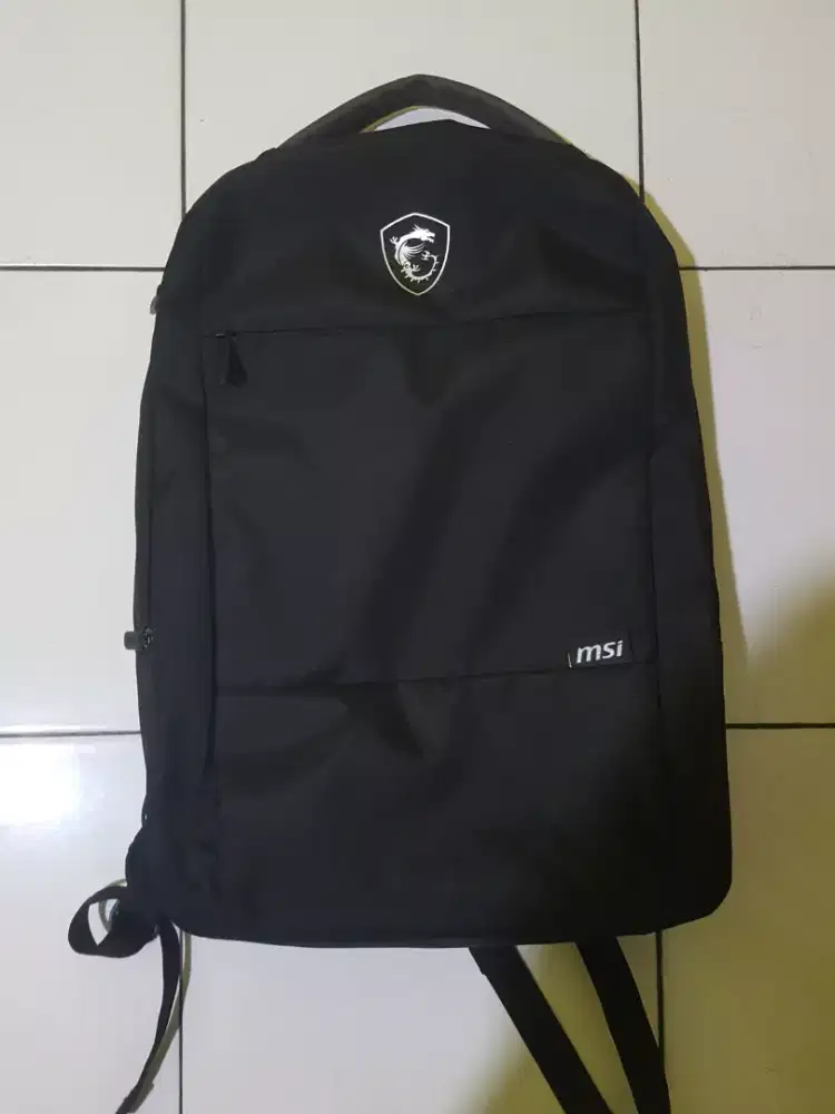 Tas laptop gaming msi like new