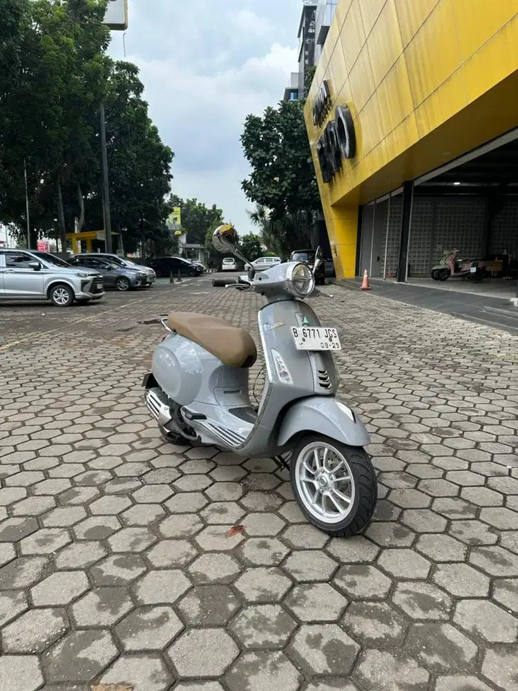PIAGGIO VESPA PRIMAVERA IGET ABS FACELIFT 2023 TERMURAH BISA KREDIT