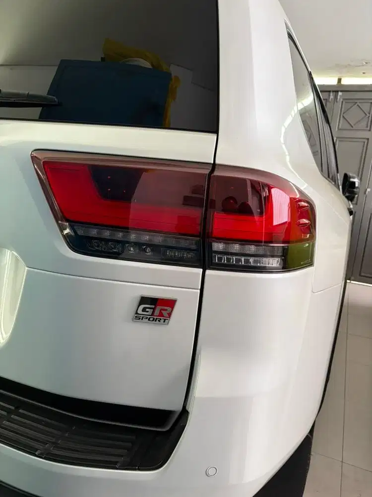 Toyota Land Cruiser GR km 3 rb