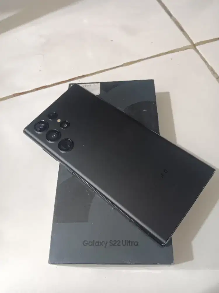 Samsung Galaxy S22 Ultra Black Ram 12/512gb Lengkap