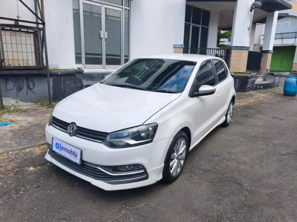 Pajak Panjang - Volkswagen Polo 1.2 TSI Bensin A/T 2017 PUTIH