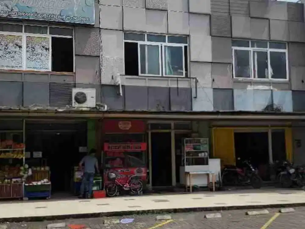 Ruko Strategis Hadap Boulevard Cocok untuk Investasi Bisa Tukar Guling Sewa