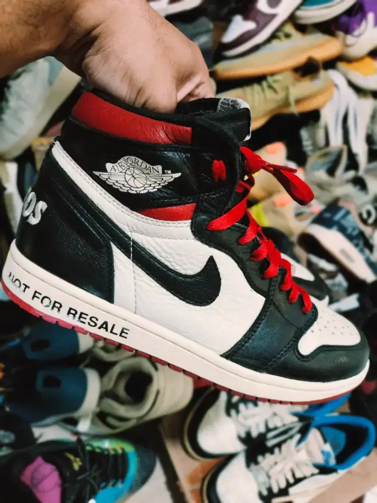 Air Jordan 1 High bred No Photos, size 40