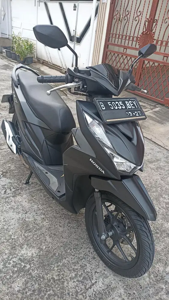 Honda beat deluxe CBS ISS tahun 2022 (pajak baru 3--2027)