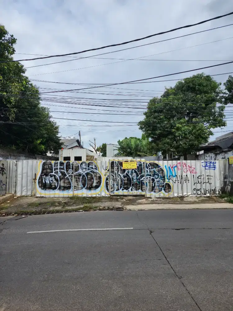 Dijual Tanah lokasi sangat strategis cocok untuk usaha (Nego)