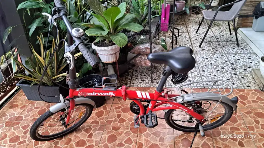 Sepeda Lipat Airwalk