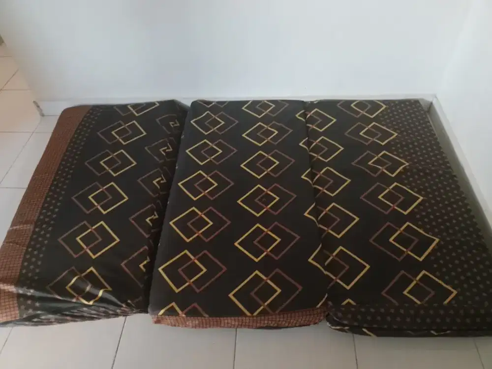 Di jual kasur maseh baru bahan dakron
