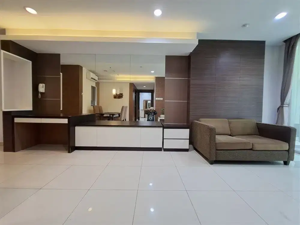 Turun Langsung ke Mall Central Park Sewa 2BR Furnished Bagus di Central Park Residence Akses Kolam Renang, Gym Dekat ke Neo Soho, Taman Anggrek & Tol