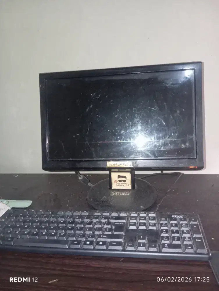 MONITOR & PC LANCAR