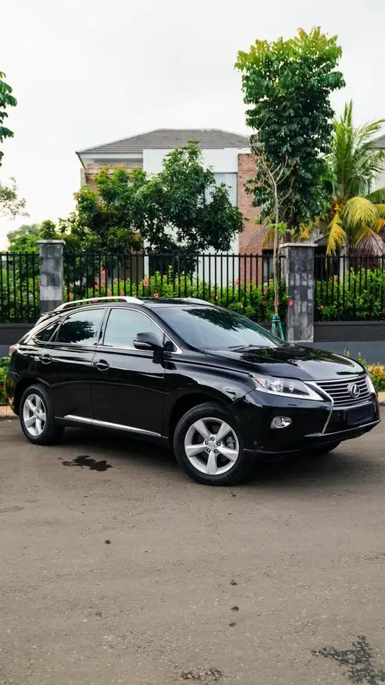 LEXUS RX270 2011