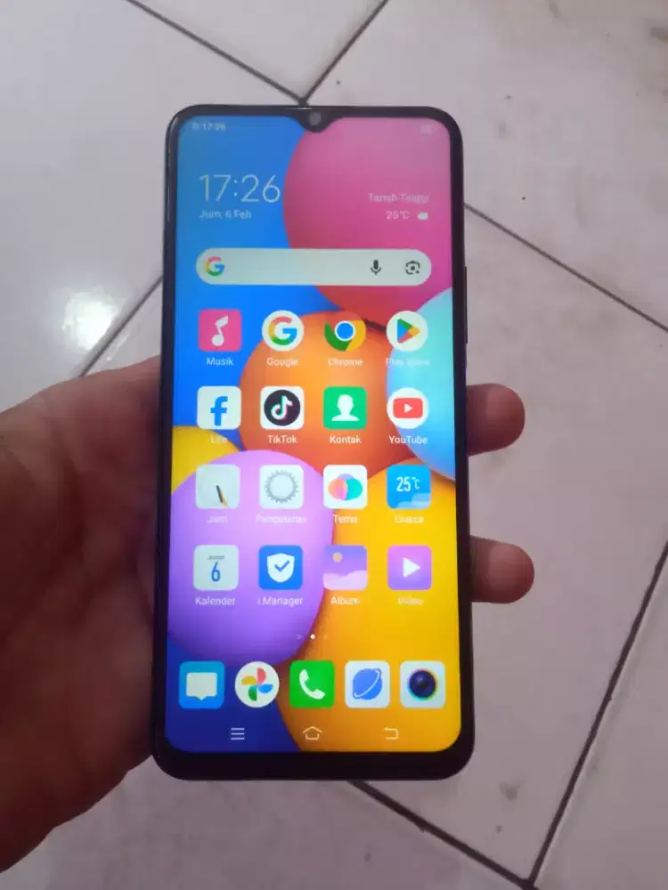 Vivo y72 5g RAM 12/256