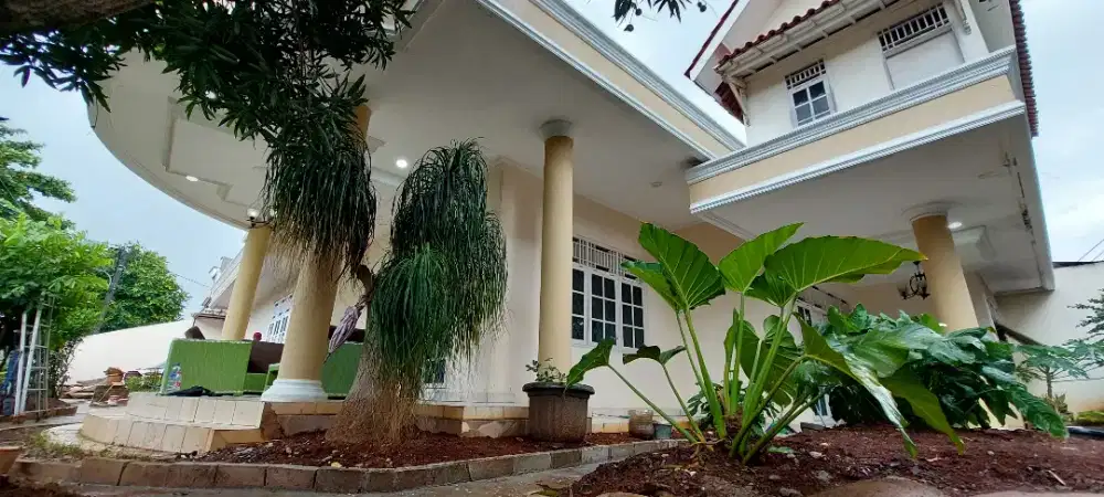 Rumah 2Lt Posisi Di Huk RoofTop Taman SHM IMB Lt.441 Lb.350