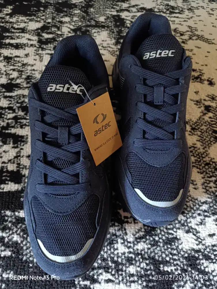 Dijual Sepatu ASTEC Lobo Running Navy 42