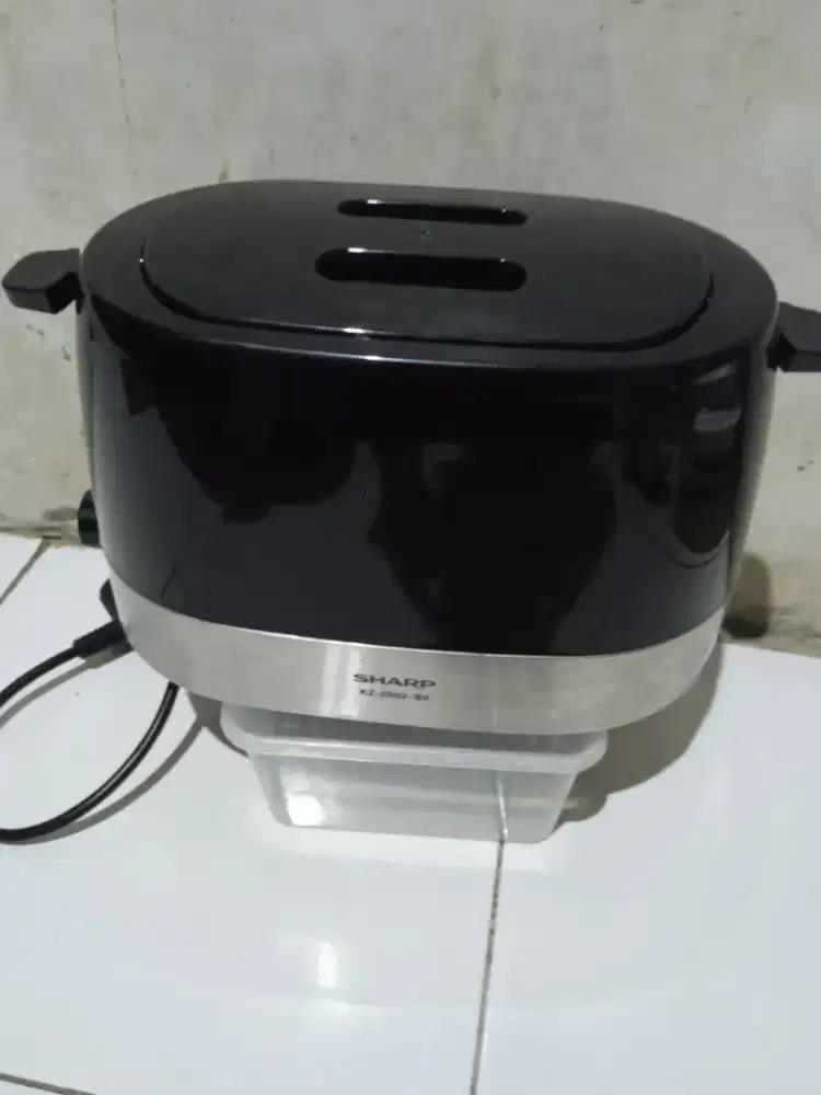 Dijual toaster merk sharp