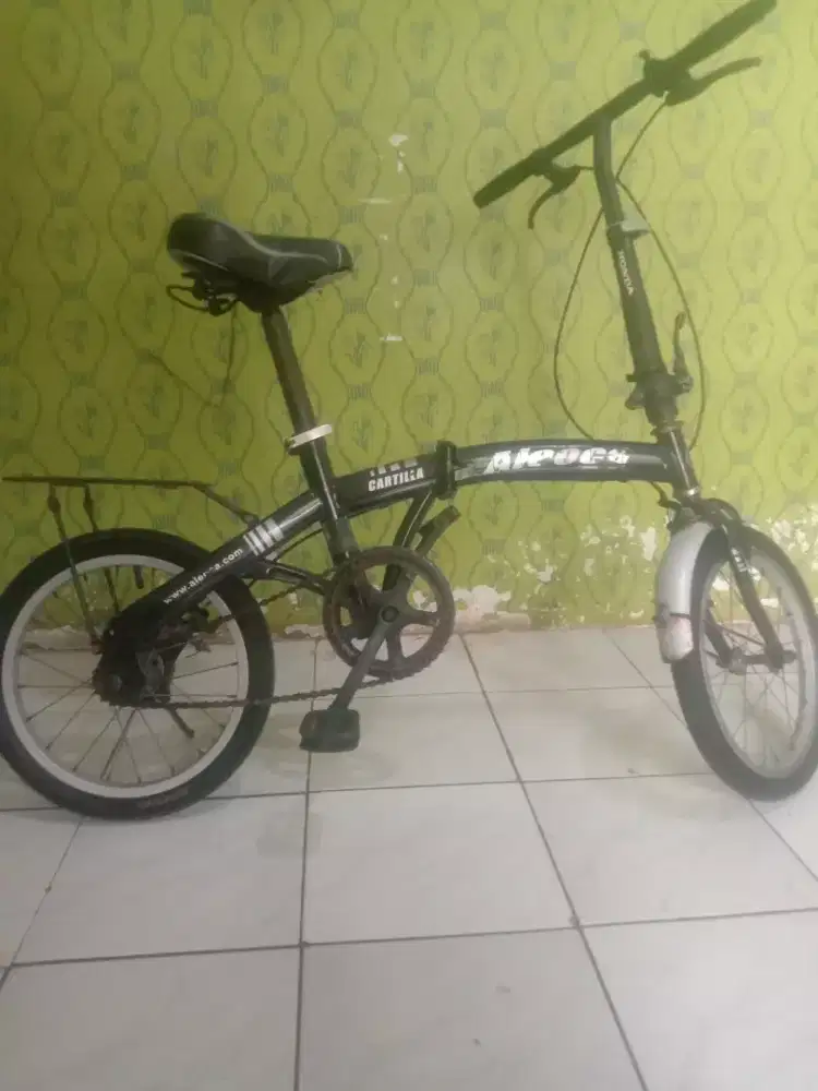 Sepeda lipat Aleoca 16