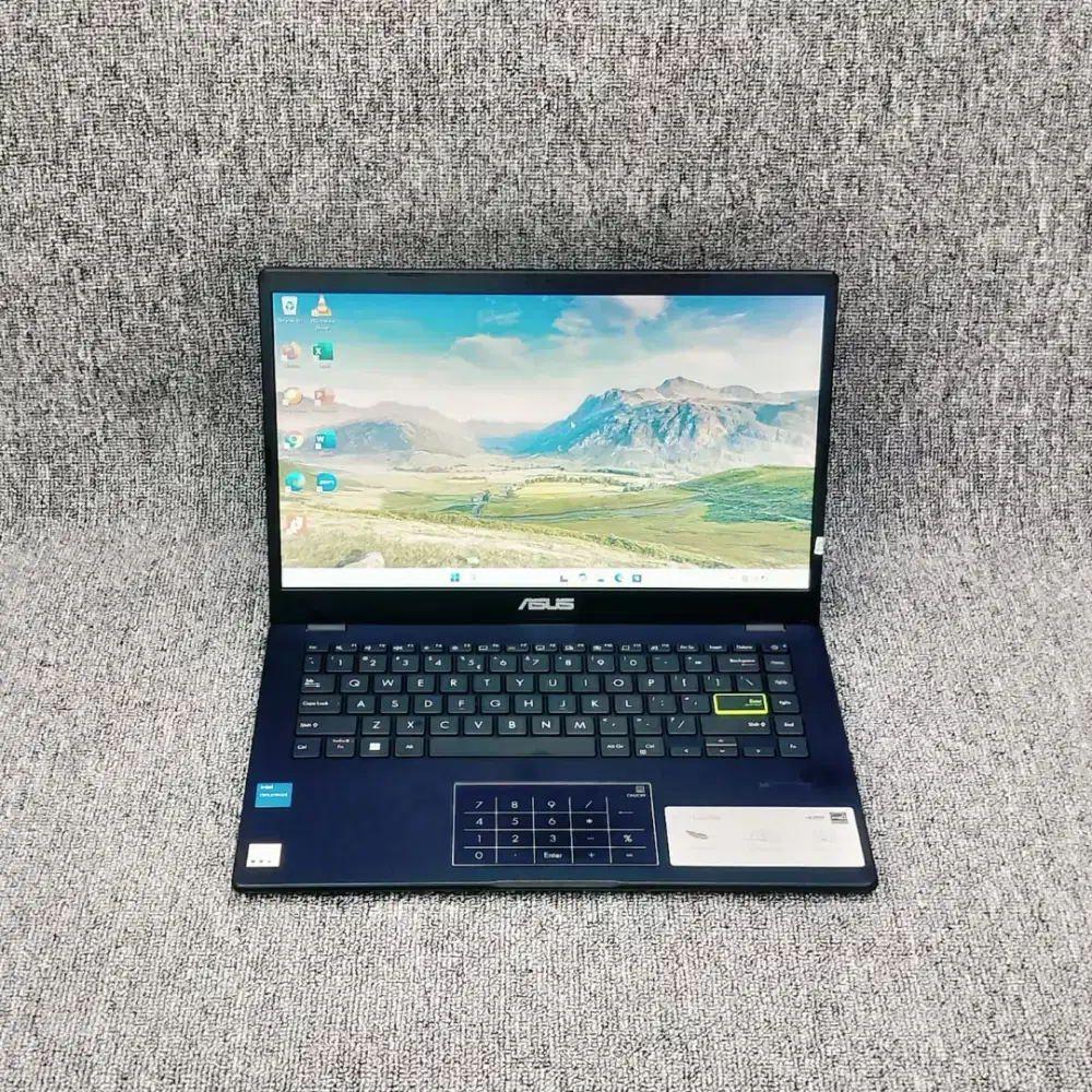 Laptop ASUS E410KA - Slim & Stylish | Win 11 + OHS  Backlight Keyboard