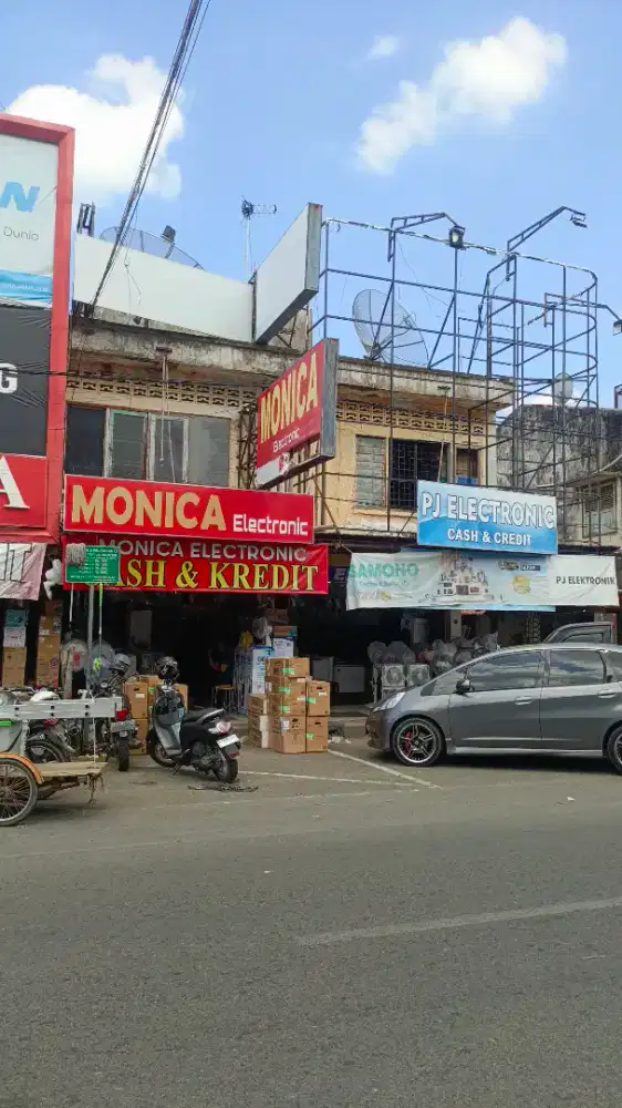 Toko Muh. Jam Pasar Aceh