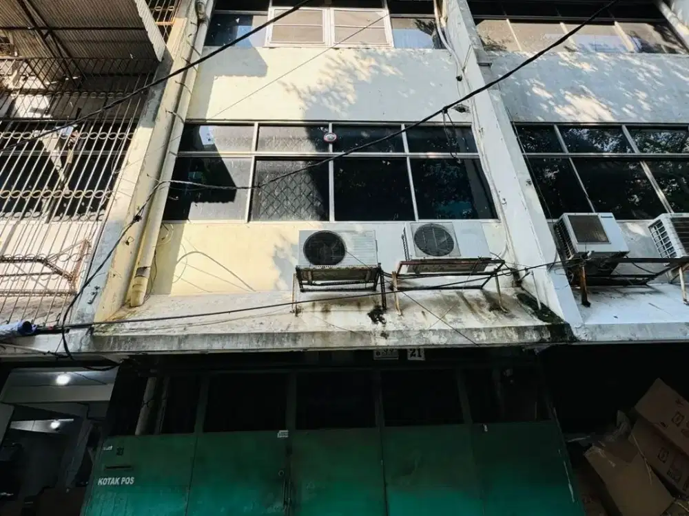 Ruko Latumenten Indah Jakarta Barat Luas 4,5x17m 3,5 Lantai Strategis