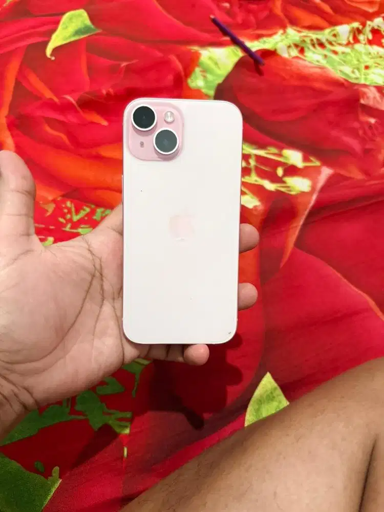 Iphone 15 Pink ex IBOX second