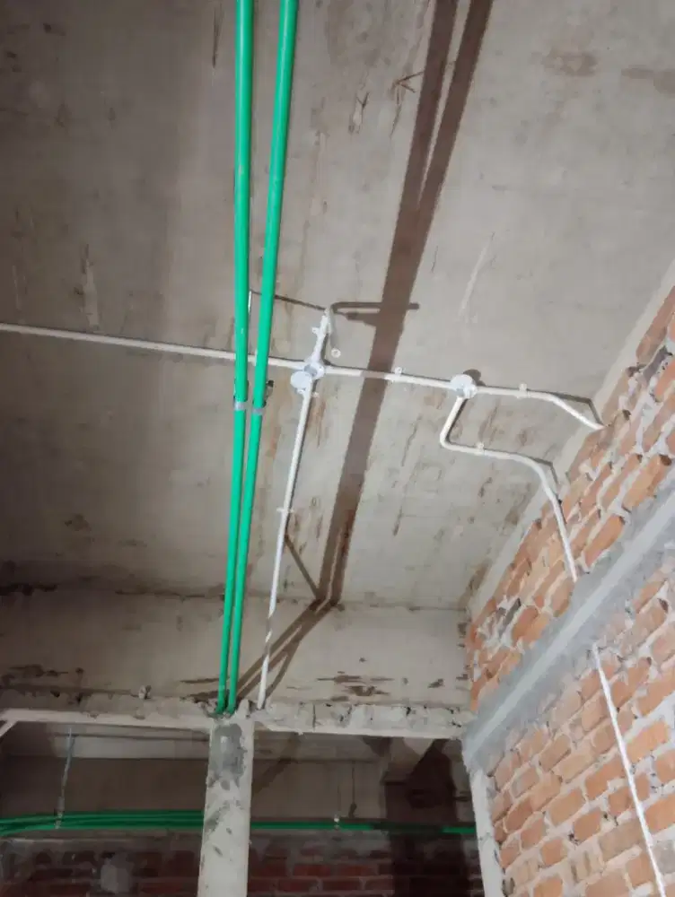 Jasa perbaikan listrik,cctv,data dan plumbing.