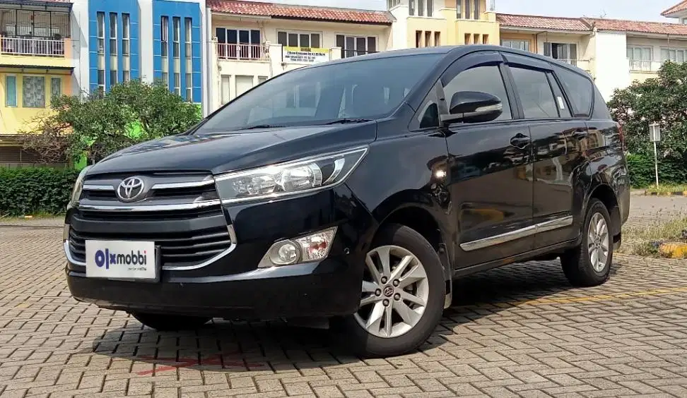Garansi Mesin 1th Toyota Kijang Innova 2.0 V Bensin-AT Hitam 2017